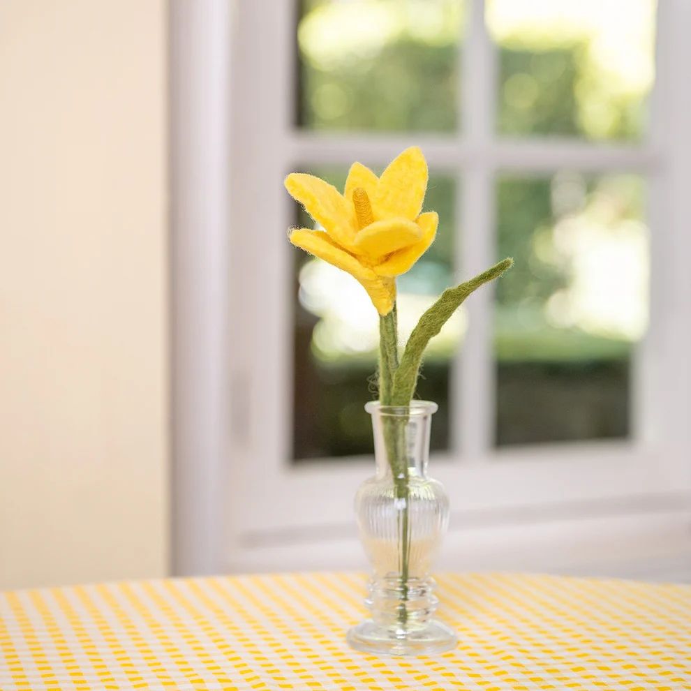 Bloem van wolvilt - Krokus - Geel