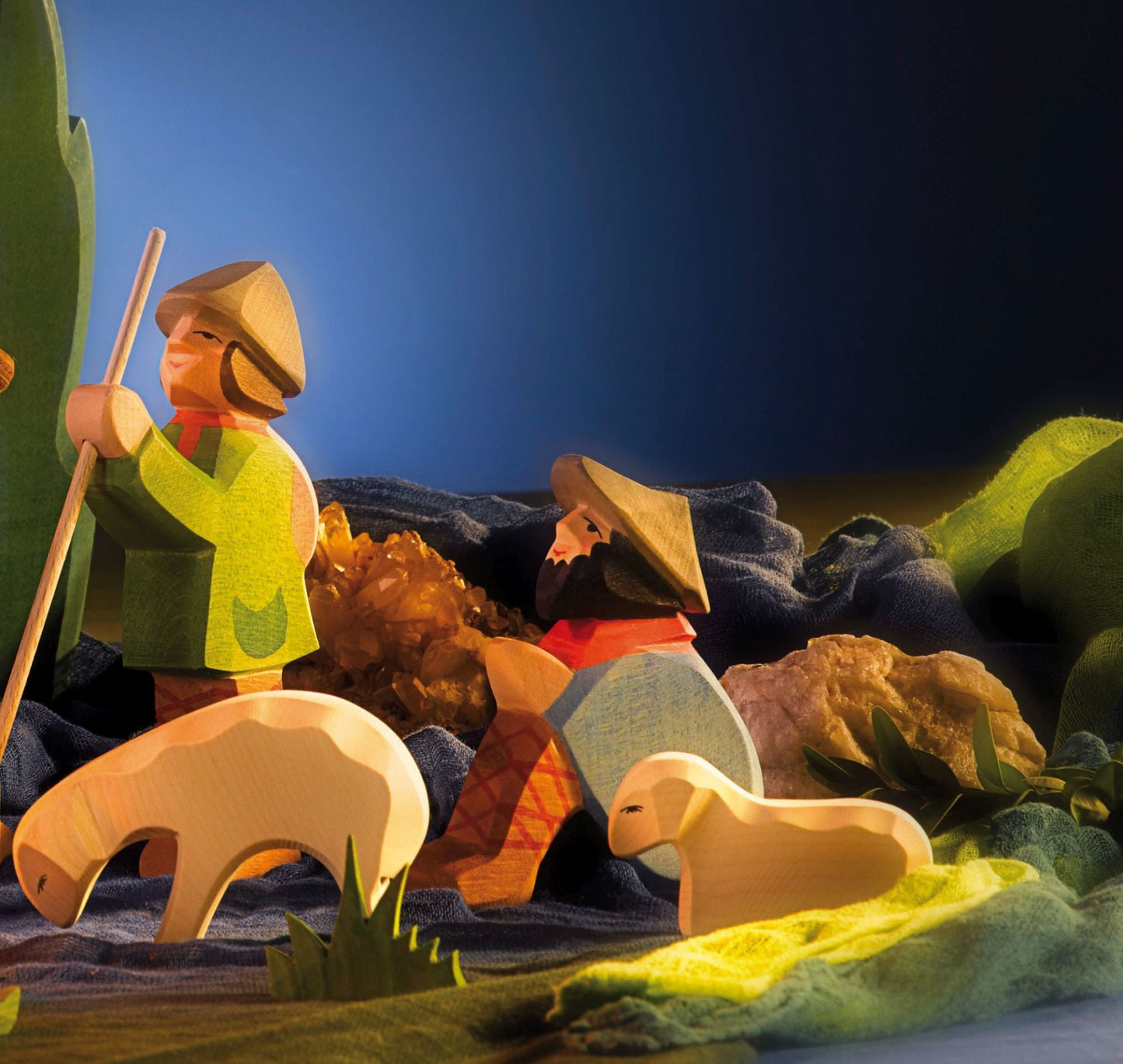 Herder staand met stok