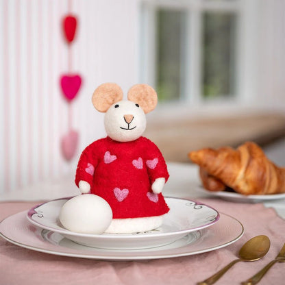 Decoratie muis van wolvilt - Hartjes - Rood