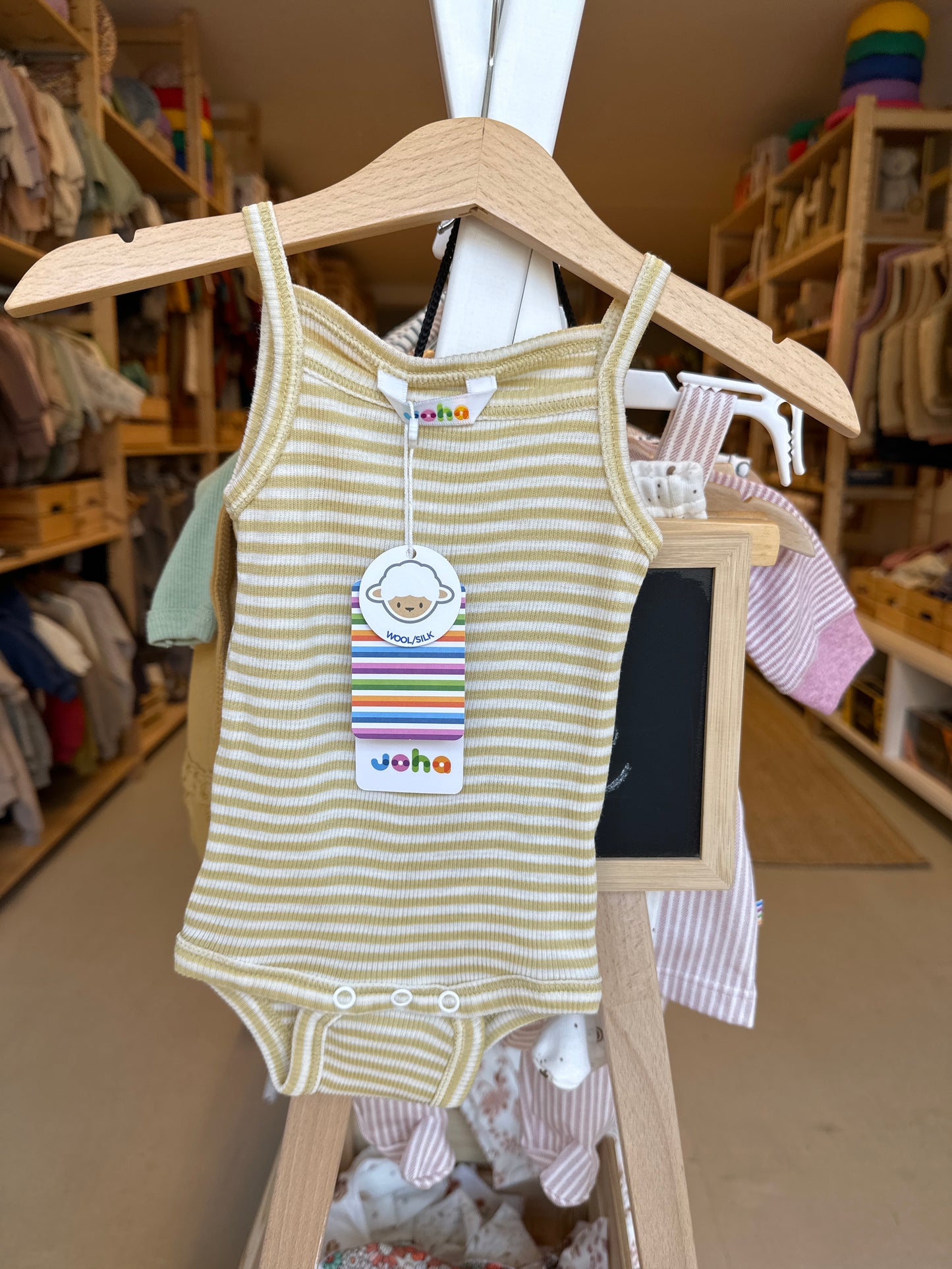 Joha romper wol/zijde gele streep zonder mouwen maat 56/62