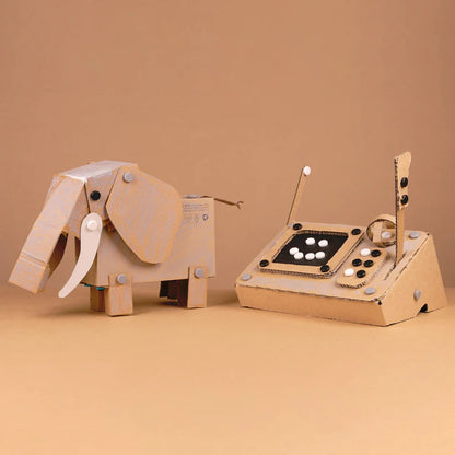 Makedo – SCRU-DOT Time Machine