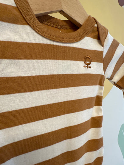 Katvig romper oranjebruine streep | korte mouw | biologisch katoen