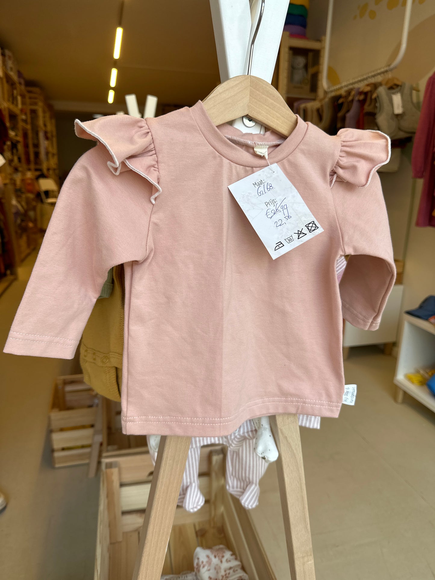 Handgemaakt truitje roze maat 62/68