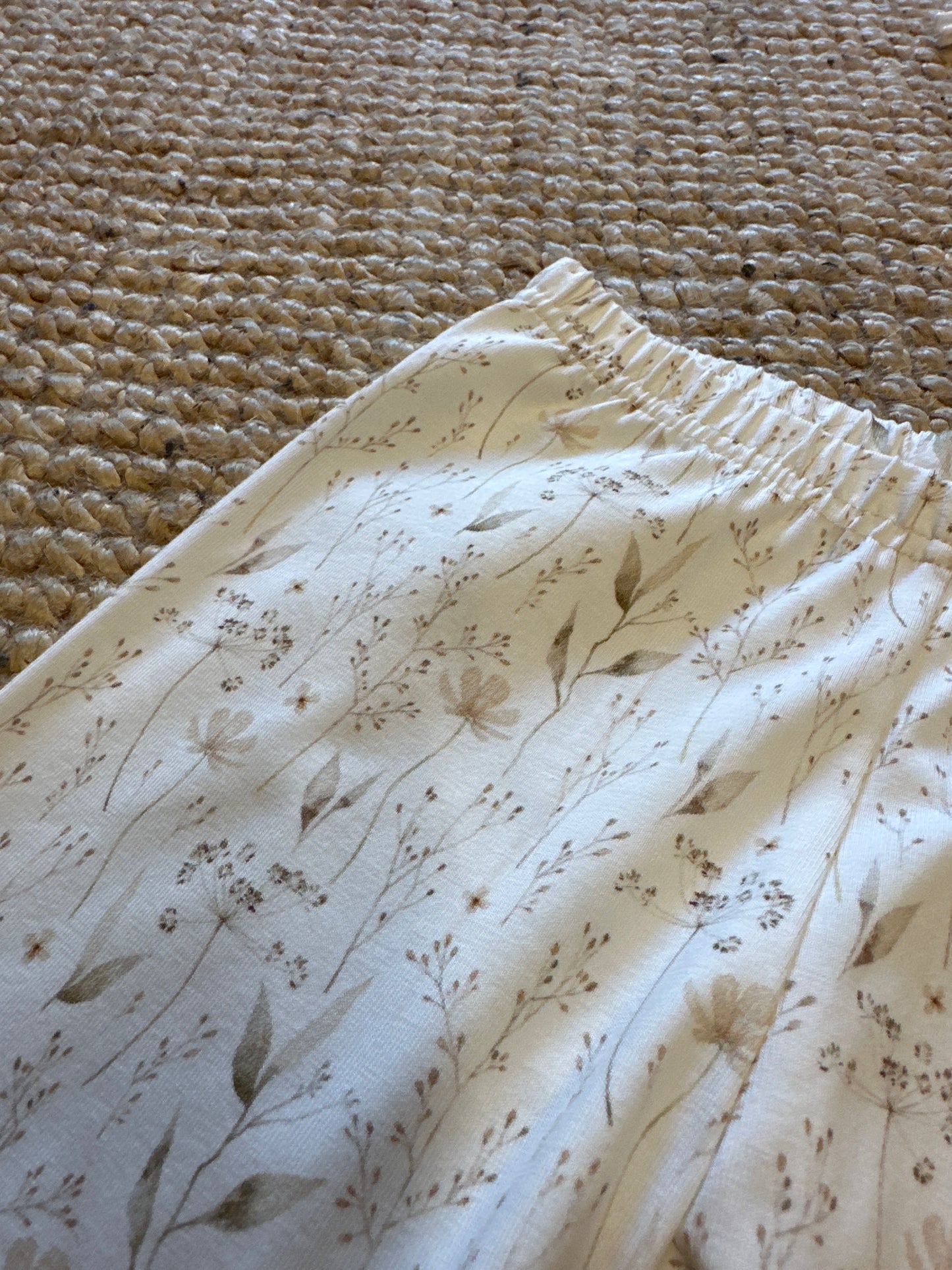 Legging zachte takjes blaadjes print maat 98