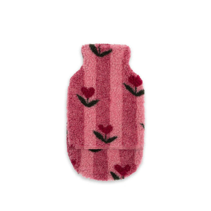 Alwero wollen kruikenzak in roze met hartpatroon, vooraanzicht volledig product