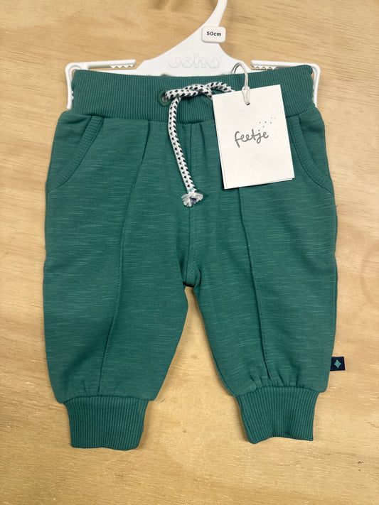 Broekje Feetje groen biologisch katoen