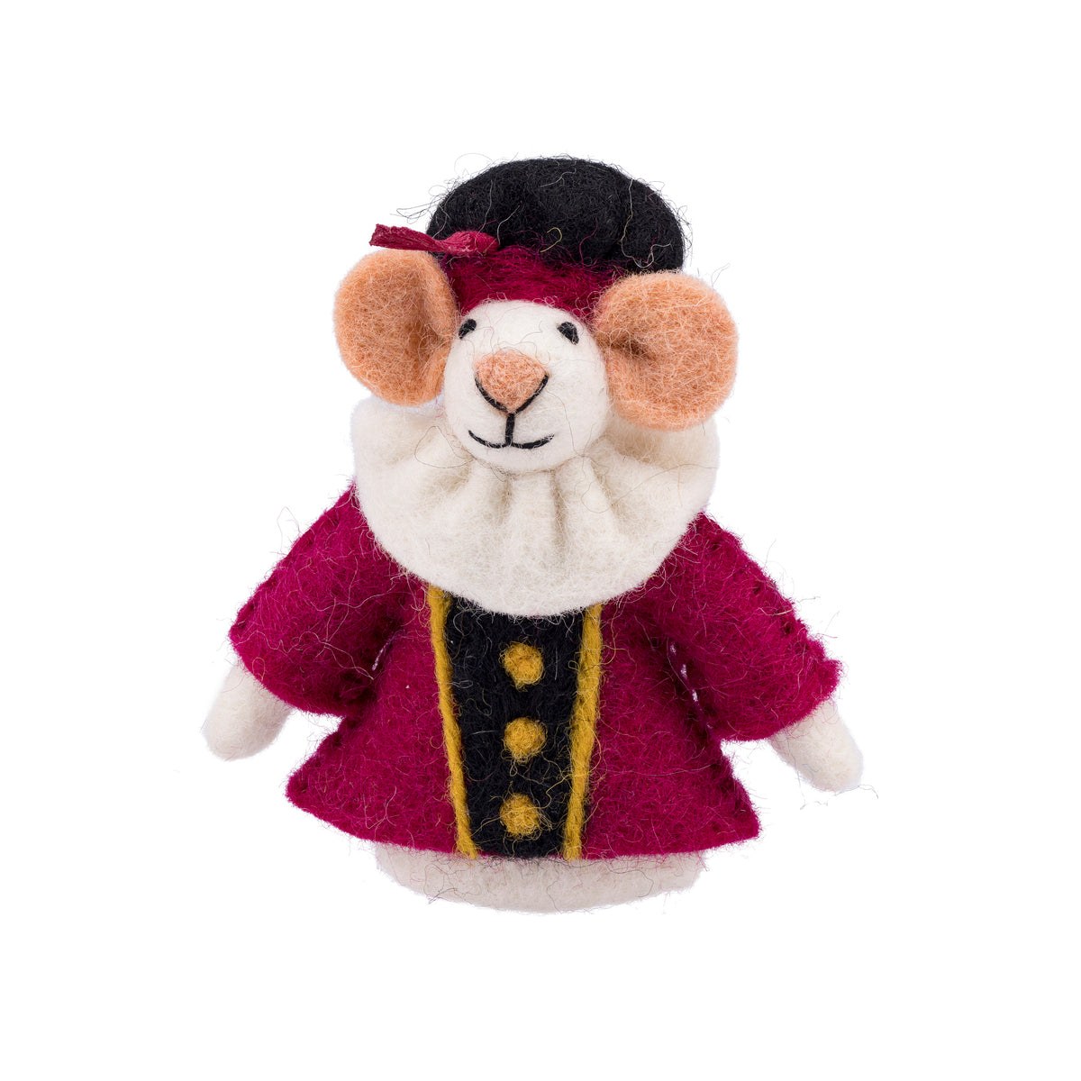 Pietermuis vingerpopje muis van wolvilt in rood kostuum met zwarte hoed, frontaal gefotografeerd