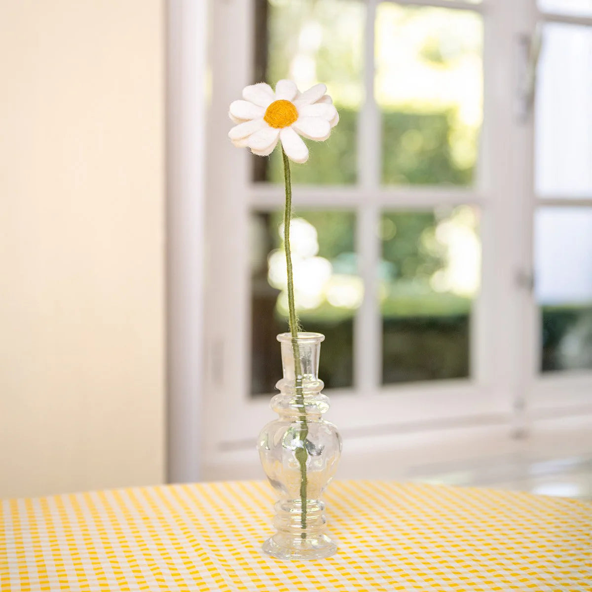 Bloem van wolvilt - Margrietje Wit