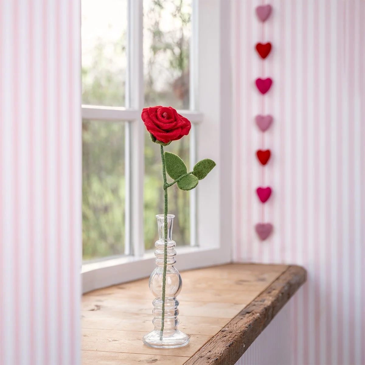 Bloem van wolvilt - roos - Rood