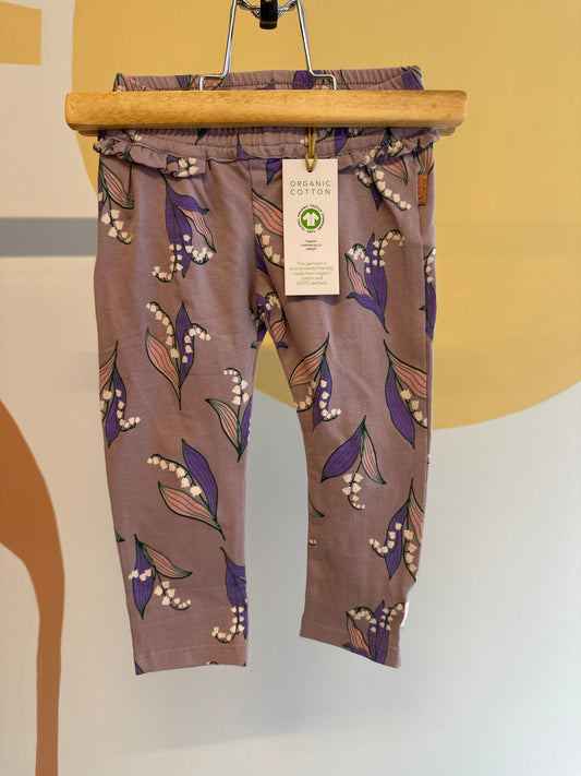 Broekje Noppies paars met bloemen (biologisch katoen)
