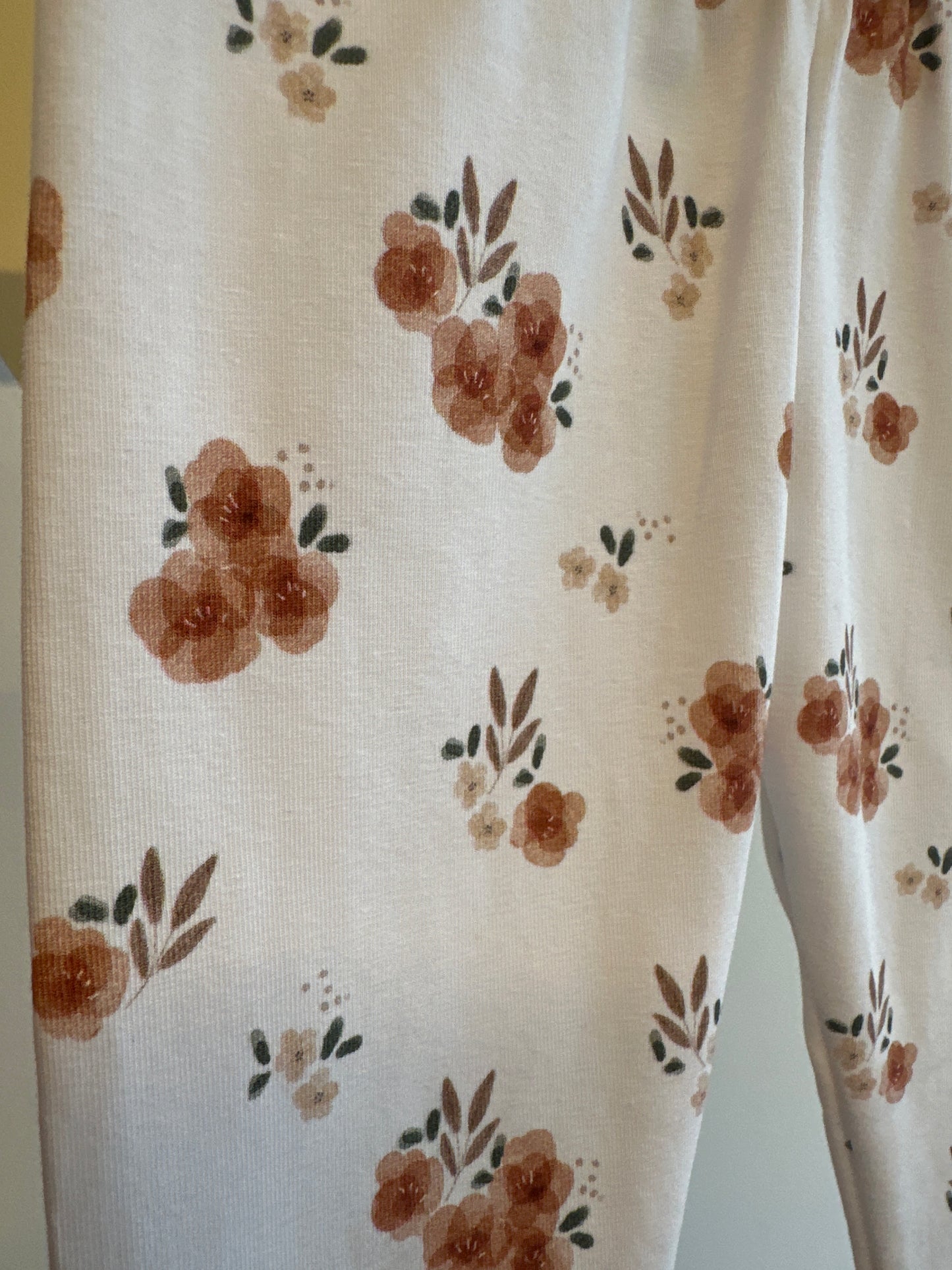 Legging wit met terra bloemetjes