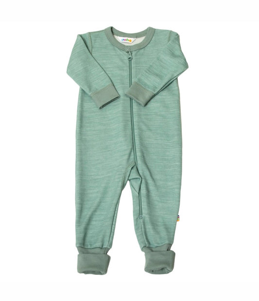 Joha jumpsuit licht groen met omslag voetjes | wol bamboe | maat 50