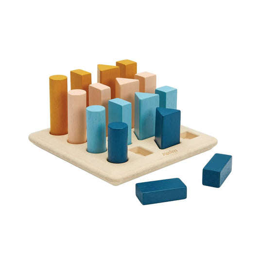 Houten geometrisch pegboard