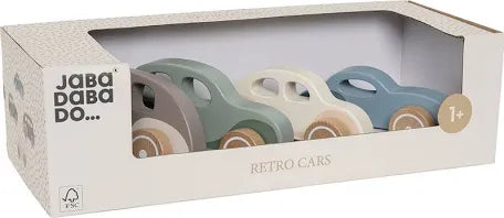 Vier houten retro auto’s