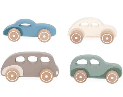 Vier houten retro auto’s