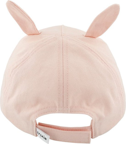 Pet Mrs Rabbit