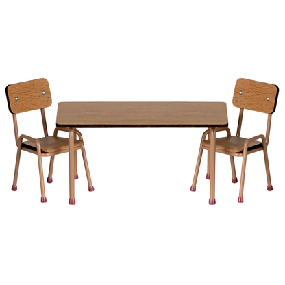 Tafel en stoelen set