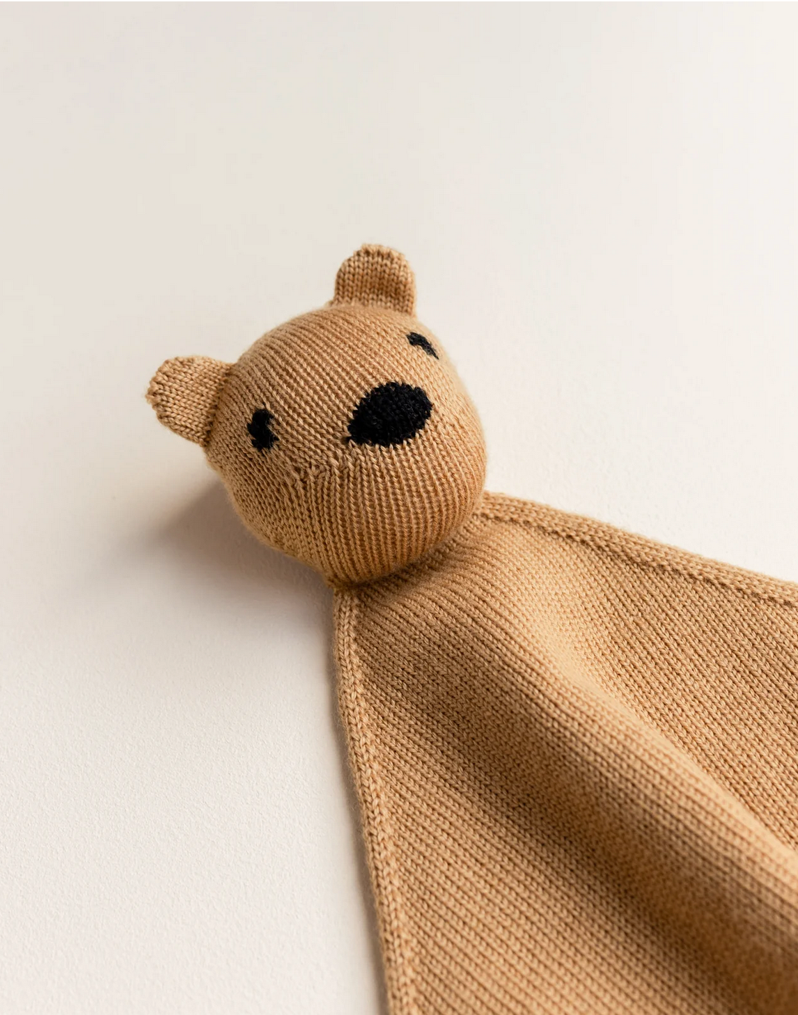 Teddy Tokki ochre