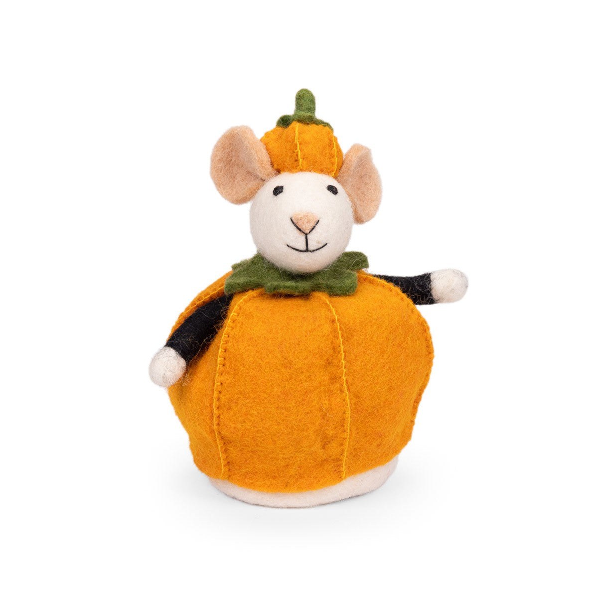 Sjaal met Verhaal decoratie muis pompoen - vilten muisje in oranje pompoenjurk met groene kraag, frontaal gefotografeerd