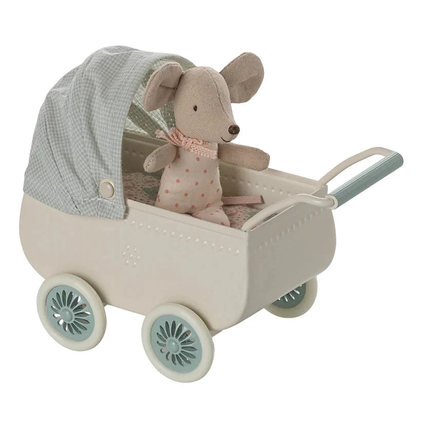 Kinderwagen met baby muis - mint