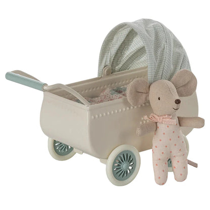 Kinderwagen met baby muis - mint