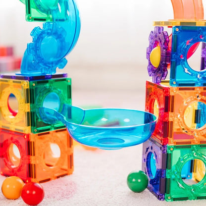 Learn and Grow Toys magnetische tegels ballrun: gekleurde blokken met spiraal en schaal in perspectief