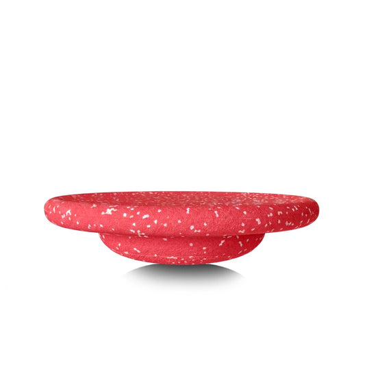 Stapelstein balanceerplank in rood met witte spikkels, gezien vanaf de zijkant op neutrale achtergrond